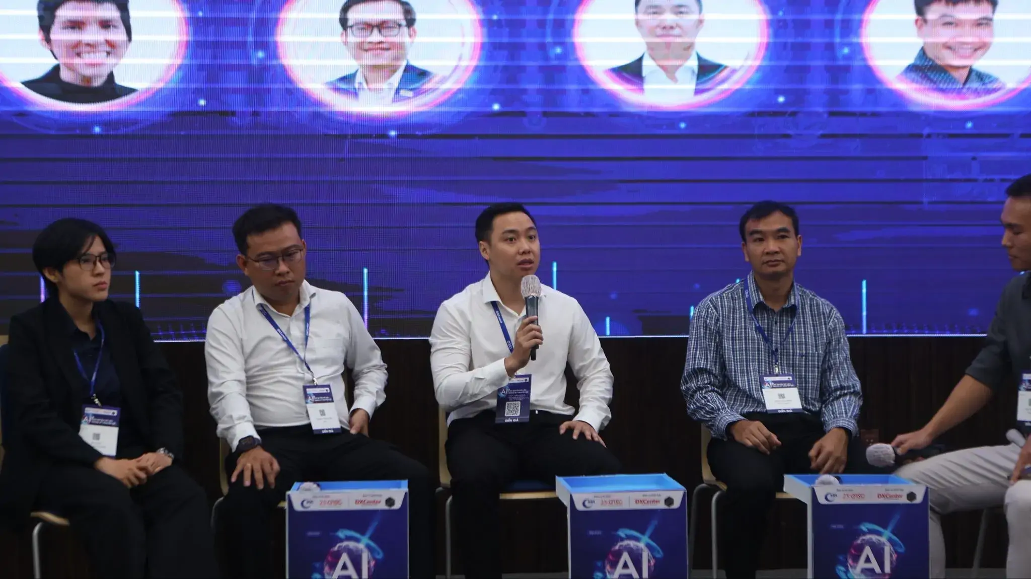 Mr. Pham Tuan Anh during the panel discussion.
