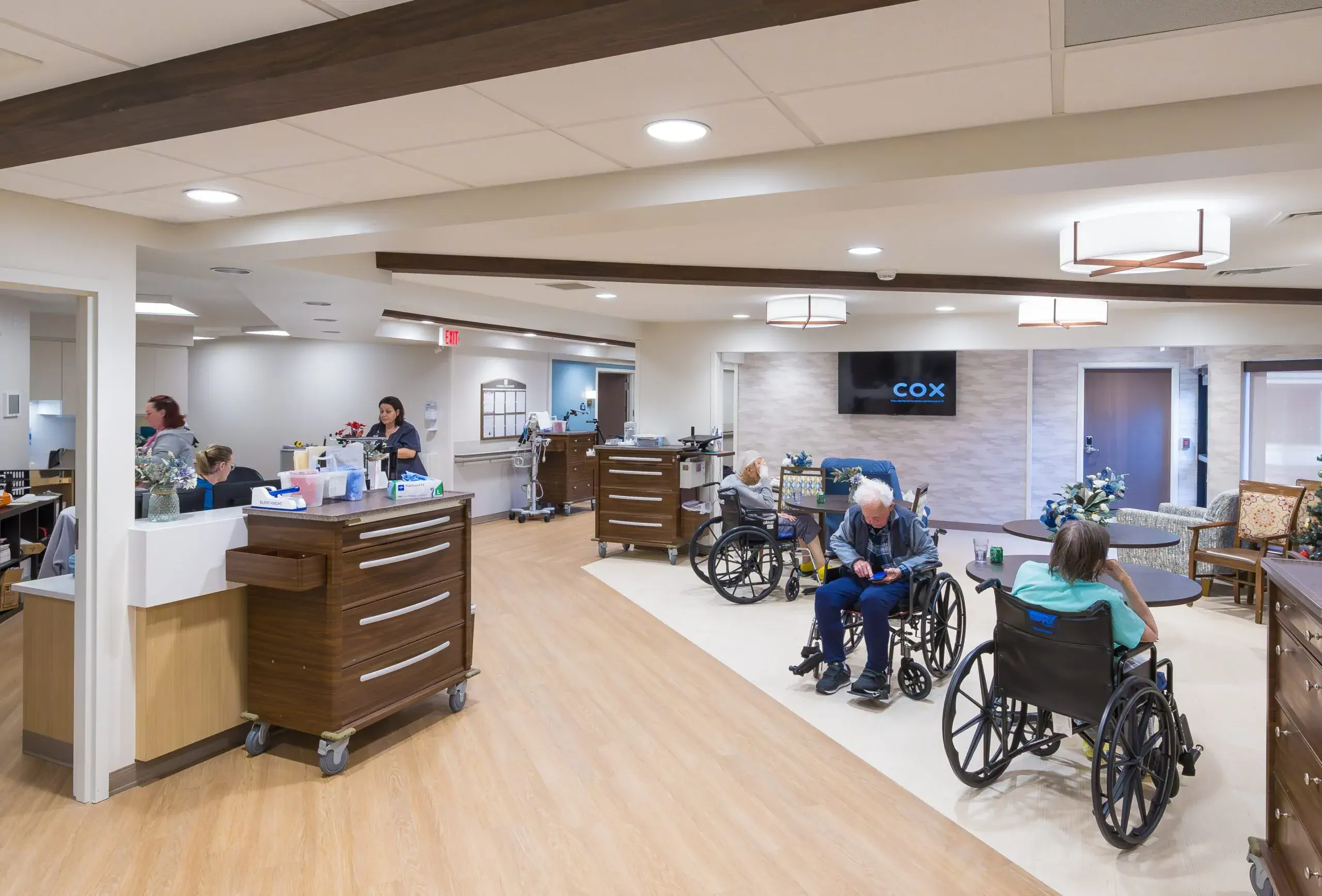 centers-for-disability-caregiver-support-health-monitoring-daily-routine-management-personalized-care-needs-emergency-response