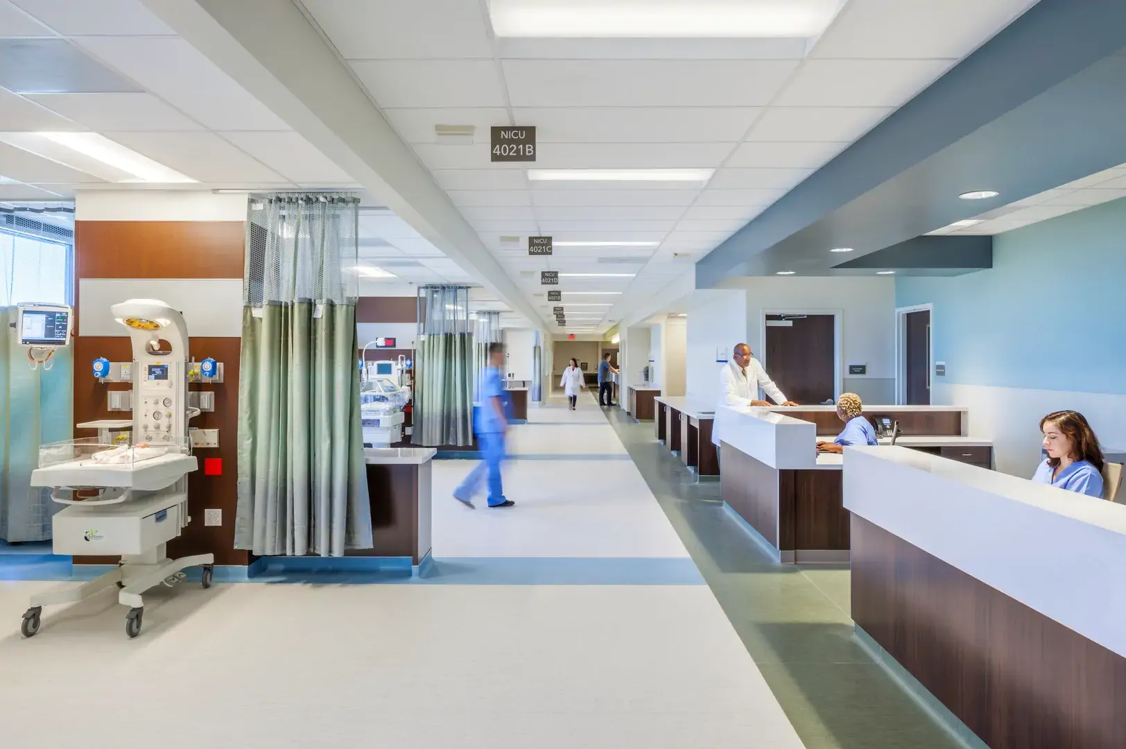 hospital-clinic-remote-patient-monitoring-online-consultation-real-time-health-alerts-continuity-of-care