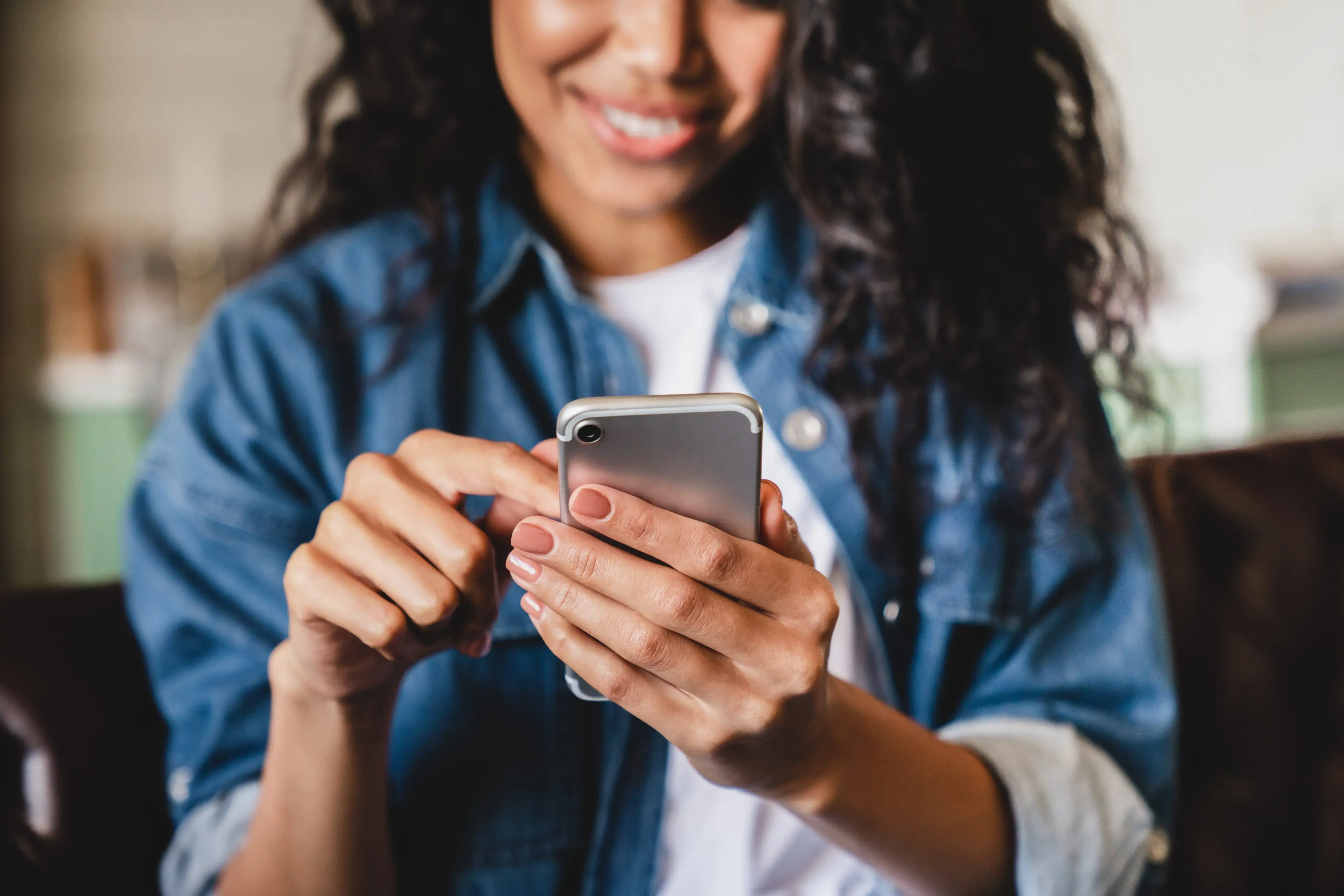 individual-family-remote-health-monitoring-medication-reminders-emergency-sos-home-care