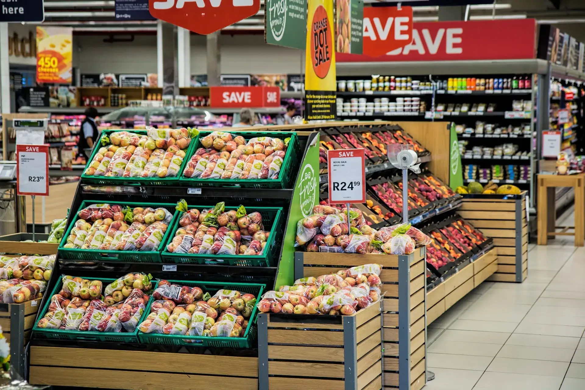 ai-solutions-for-retail-and-ecommerce-with-smart-store-operations-and-customer-analytics